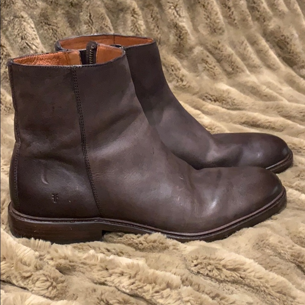 Frye 11 men’s brown leather Chris inside zip boots